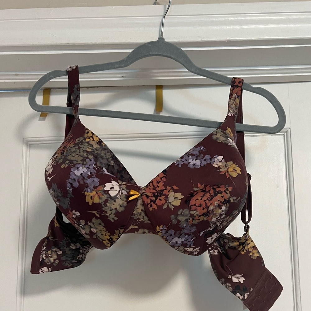 Cacique 44DD FLORAL PADDED BRA